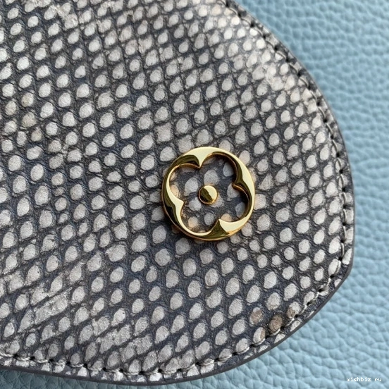 WIS CAPUCINES VUITTON LOUIS MM 1120